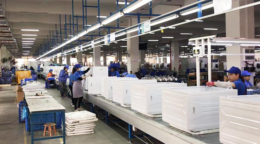 專業(yè)且專注！裝配車間開(kāi)展客戶松下滾筒衣服烘干機(jī)生產(chǎn)