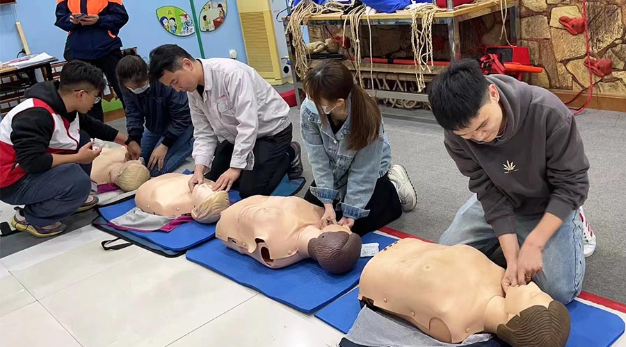 提升自救互救能力！金環(huán)電器開展初級救護(hù)員培訓(xùn)學(xué)習(xí)
