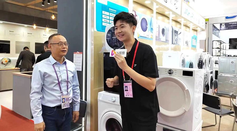 廣交會(huì)熱點(diǎn)！央視、新華網(wǎng)等媒體聚焦金環(huán)電器滾筒干衣機(jī)